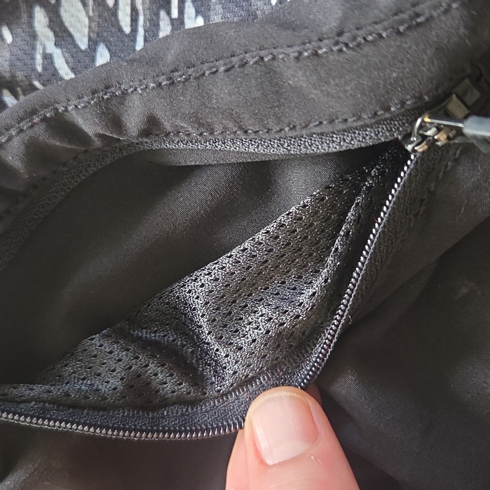 Bundle Of 2 Pull-on Shorts (XS/5-6) - Picture 3 of 8